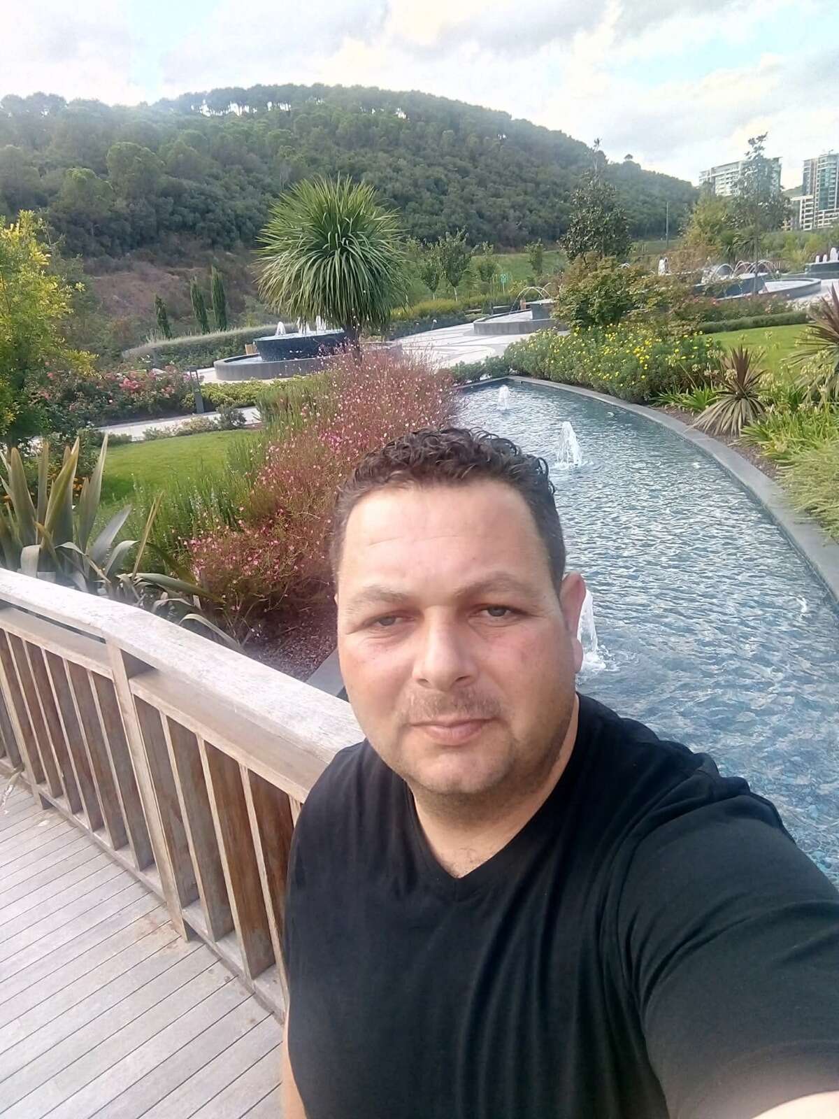 Konya’daki kazada hayatını kaybeden otobüs şoförü son yolculuğuna uğurlandı 3